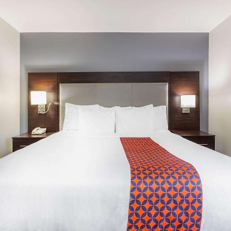 La Quinta By Wyndham Rockford Hotel Eksteriør billede