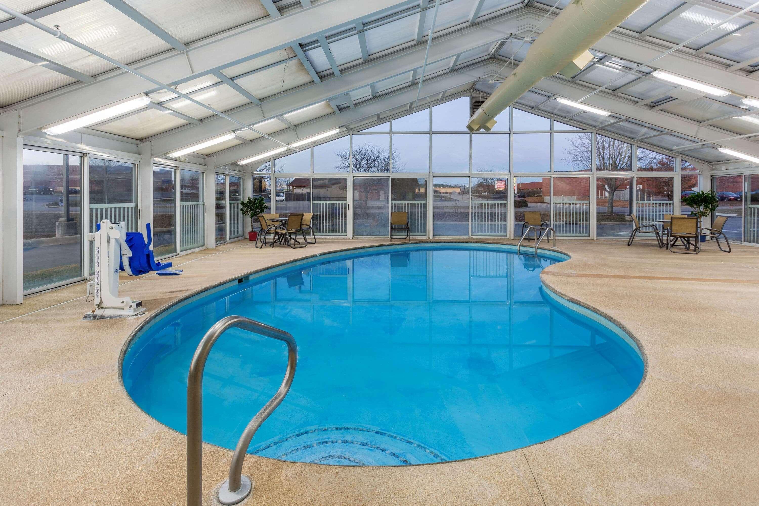 La Quinta By Wyndham Rockford Hotel Eksteriør billede