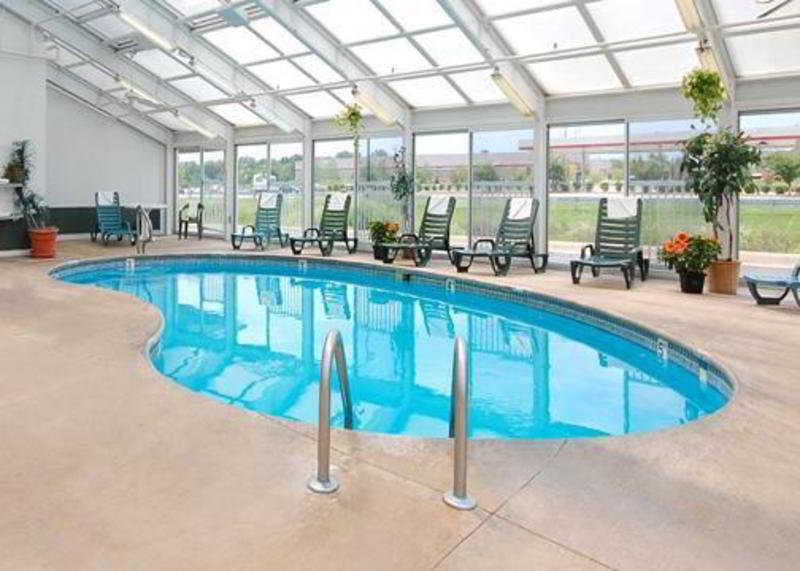 La Quinta By Wyndham Rockford Hotel Eksteriør billede